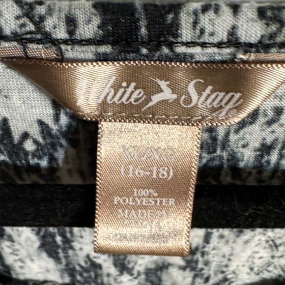 White Stag Monochrome Patterned Blouse - Picture 2 of 4